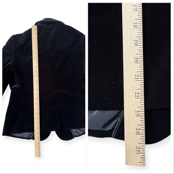 Miu Miu Black Velvet Blazer Jacket, Size 44‎ Italy/M - Picture 13 of 16